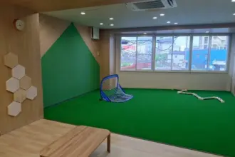 子どもたちの「自分らしさ」を育む場所、こどもサポート教室ハニカムで働く魅力とは？｜採用サイト｜オレンジ株式会社